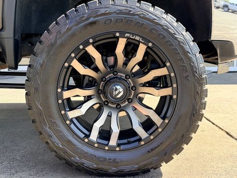 Used 2020 Chevrolet Silverado 2500 LTZ w/ LTZ Texas Edition image 14