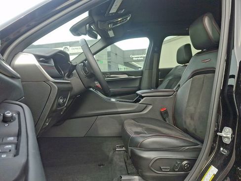 Used 2022 Jeep Grand Cherokee Trailhawk AWD/4WD image 13
