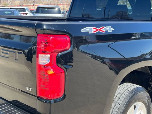 Used 2025 Chevrolet Silverado 1500 LT image 14