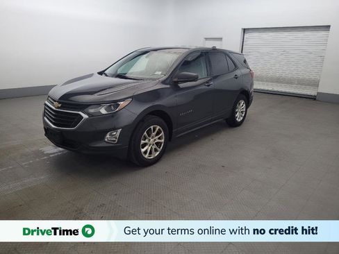Used 2019 Chevrolet Equinox LS w/ LS Convenience Package AWD/4WD image 1