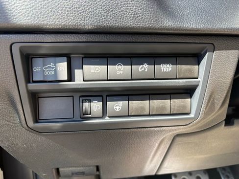 New 2026 Toyota Tundra SR5 AWD/4WD image 30