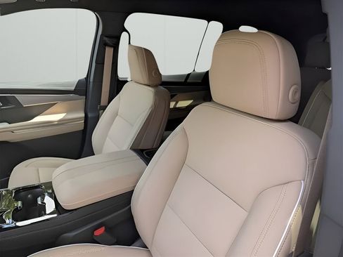 New 2026 Buick Enclave Preferred w/ Power Package image 13