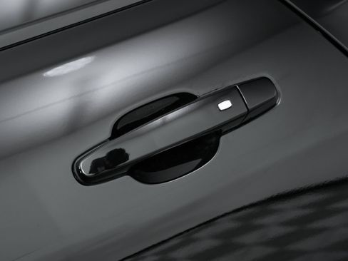 Used 2022 Chevrolet Camaro SS RWD image 47