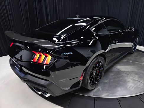 Used 2024 Ford Mustang GT Premium RWD image 57