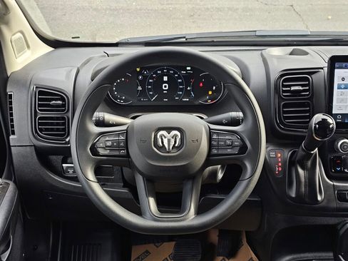 New 2026 RAM ProMaster 3500 w/ Premium Convenience Group image 20