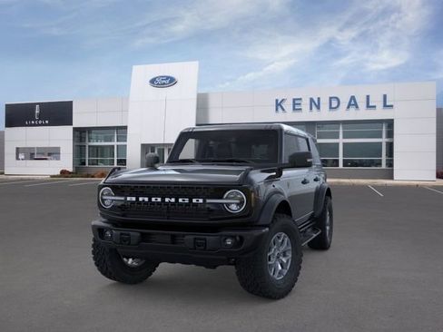New 2025 Ford Bronco Badlands AWD/4WD image 2