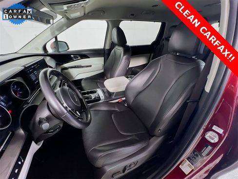 Certified 2023 Kia Carnival EX image 21