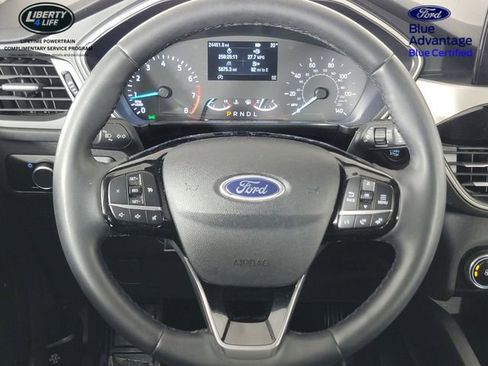 Certified 2022 Ford Escape SE w/ Cold Weather Package image 27