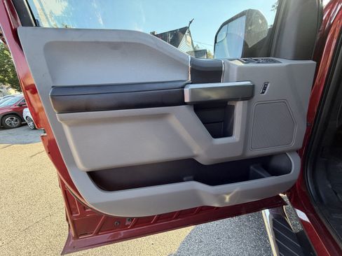Used 2016 Ford F150 XLT w/ Equipment Group 301A Mid AWD/4WD image 16