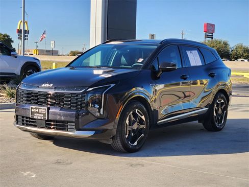 Certified 2026 Kia Sportage SX image 3