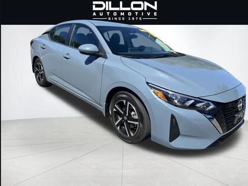 Used 2025 Nissan Sentra SV FWD image 22
