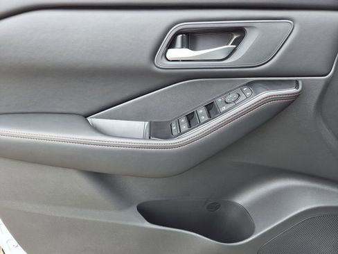 New 2026 Nissan Rogue SV image 14