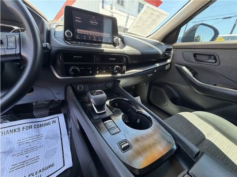 Used 2021 Nissan Rogue S FWD image 32