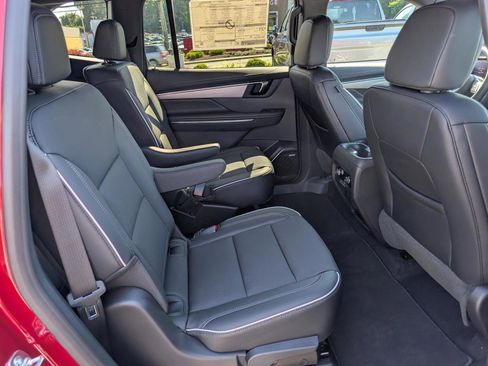 New 2026 Buick Enclave Preferred w/ Power Package image 8