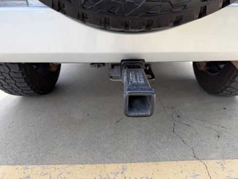 Used 2011 Jeep Wrangler Sahara w/ Connectivity Group AWD/4WD image 39