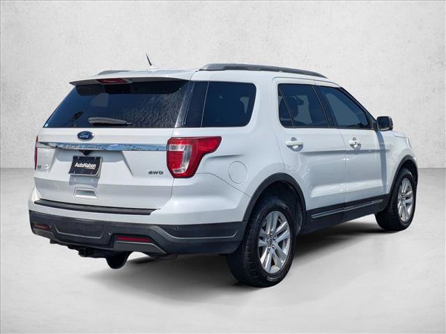 Used 2019 Ford Explorer XLT w/ Equipment Group 201A AWD/4WD image 5