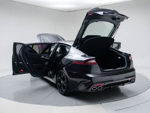 Used 2019 Kia Stinger GT1 AWD/4WD image 19