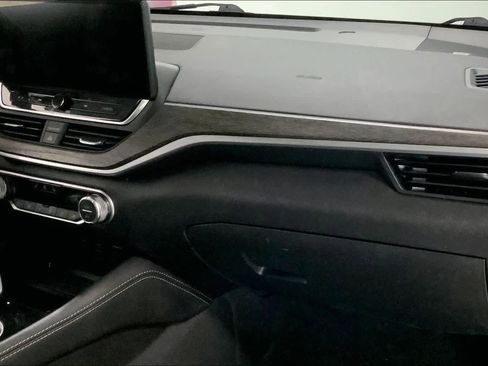 Used 2023 Nissan Altima 2.5 SL AWD/4WD image 19