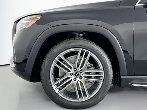 New 2026 Mercedes-Benz GLS 450 4MATIC image 10