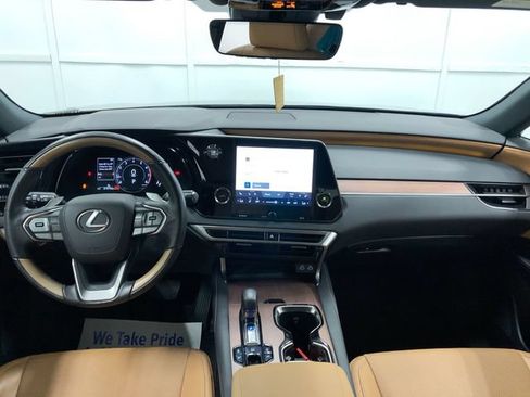 Used 2023 Lexus RX 350 Premium w/ Accessory Package AWD/4WD image 15