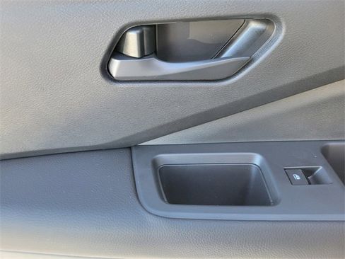 New 2025 Nissan Pathfinder SV image 25