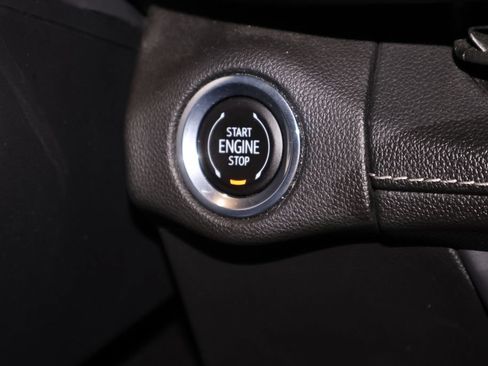 Used 2021 Buick Envision Essence FWD image 26