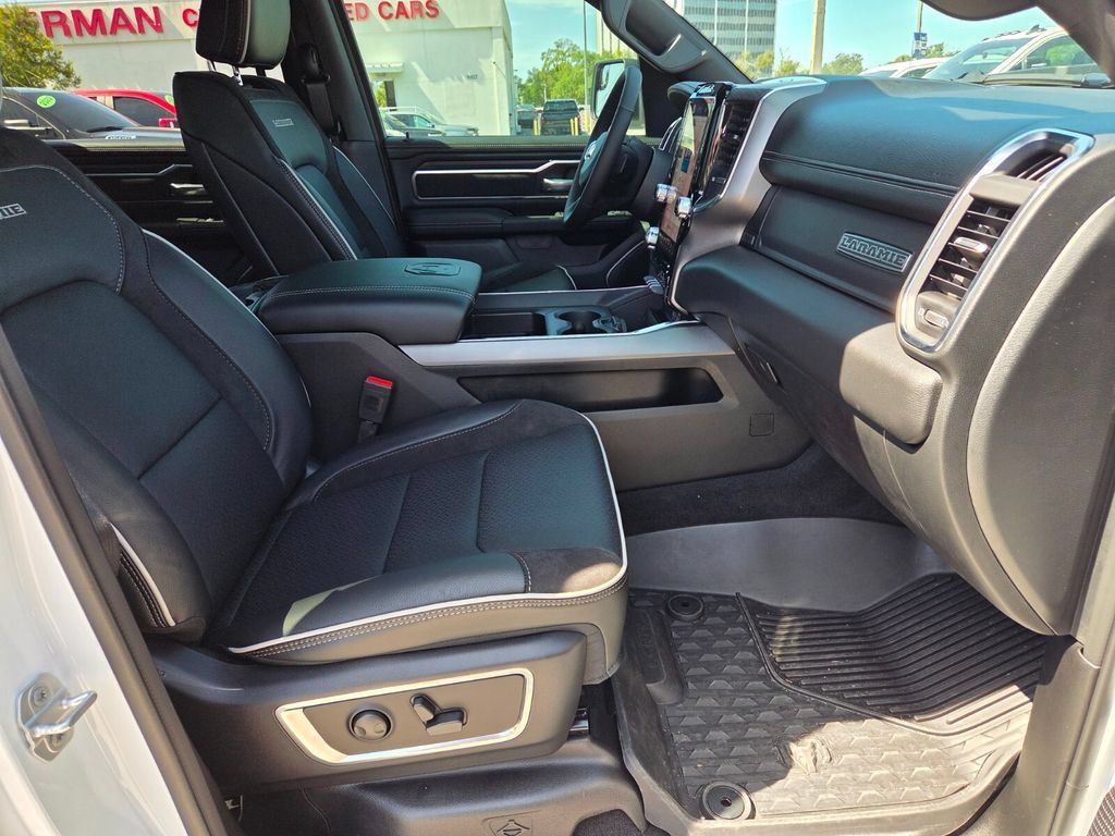 Used 2026 RAM 1500 Laramie w/ Sport Appearance Package AWD/4WD image 16