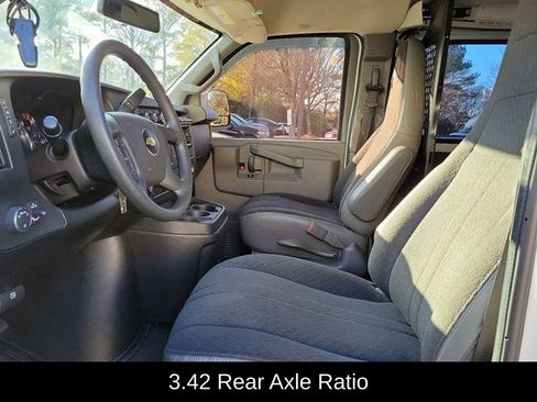 Used 2019 Chevrolet Express 2500 w/ Driver Convenience Package image 19