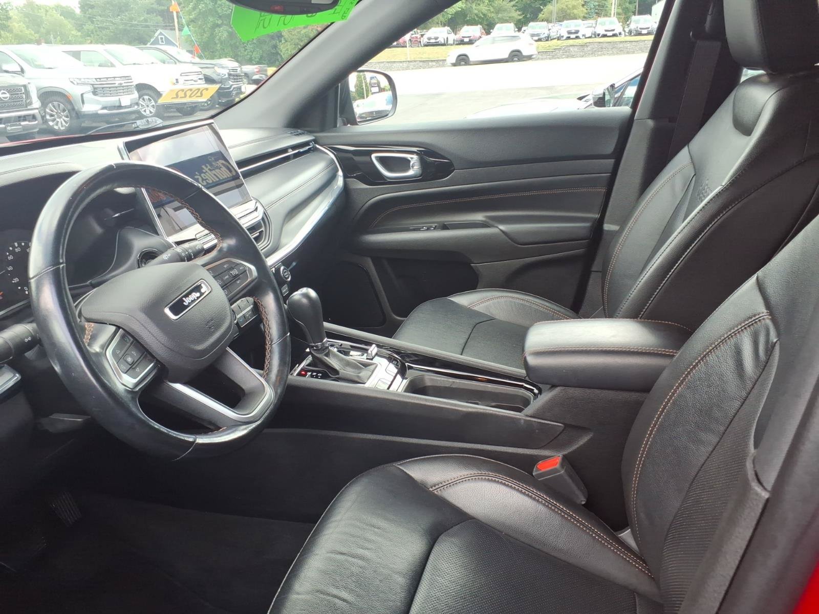 Used 2022 Jeep Compass Limited AWD/4WD image 7