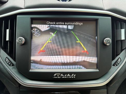Used 2015 Maserati Ghibli S Q4 AWD/4WD image 28