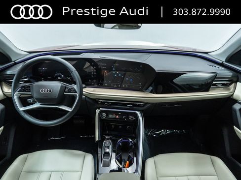 Used 2025 Audi Q5 Premium Plus w/ Premium Plus AWD/4WD image 19