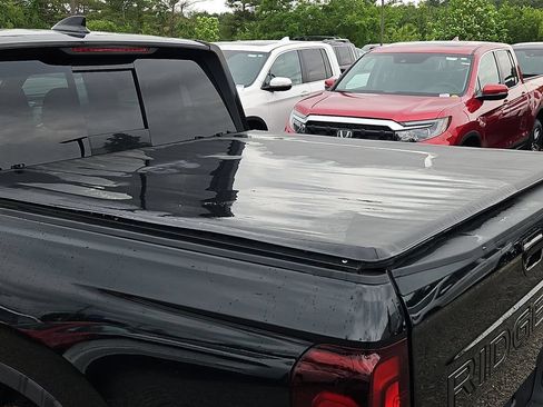 Certified 2024 Honda Ridgeline RTL image 21