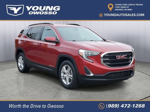 Used 2019 GMC Terrain SLE w/ Driver Convenience Package FWD image 2