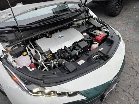 Used 2019 Toyota Prius Prime Premium w/ Carpet Mat Package FWD image 19