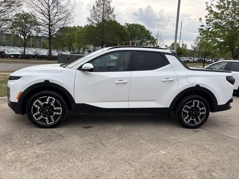 Used 2025 Hyundai Santa Cruz Limited AWD/4WD image 10