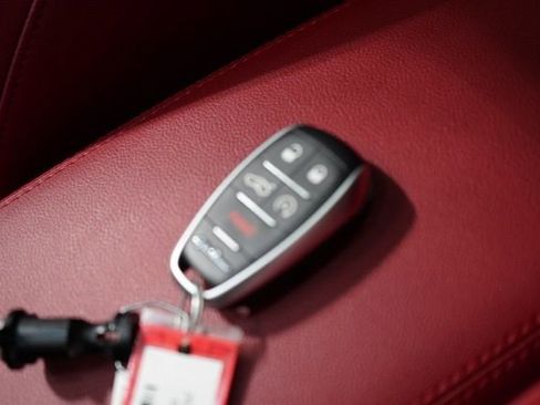 Used 2025 Alfa Romeo Giulia Veloce image 35