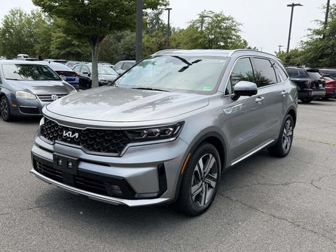 Used 2023 Kia Sorento SX Prestige AWD/4WD image 5