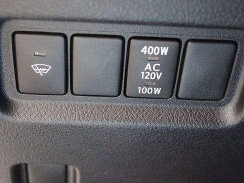 Used 2017 Toyota 4Runner Limited AWD/4WD image 30