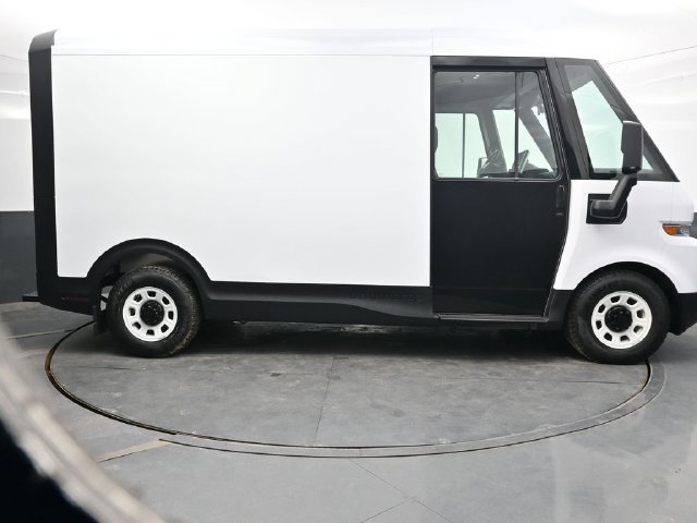 Used 2024 Chevrolet Brightdrop 400 w/ Commercial Equipment Package AWD/4WD image 9