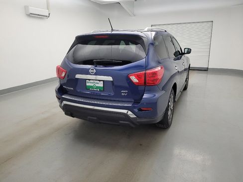 Used 2017 Nissan Pathfinder SV AWD/4WD image 7