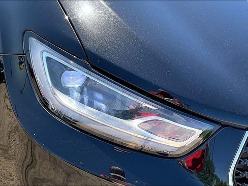 Used 2024 Chrysler Pacifica Touring-L FWD image 29