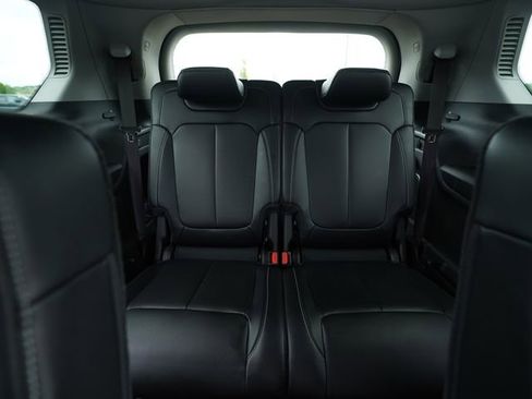 Used 2022 Jeep Grand Cherokee L Limited AWD/4WD image 29