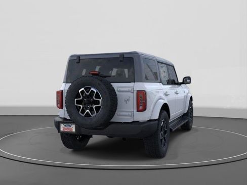New 2025 Ford Bronco Outer Banks AWD/4WD image 8