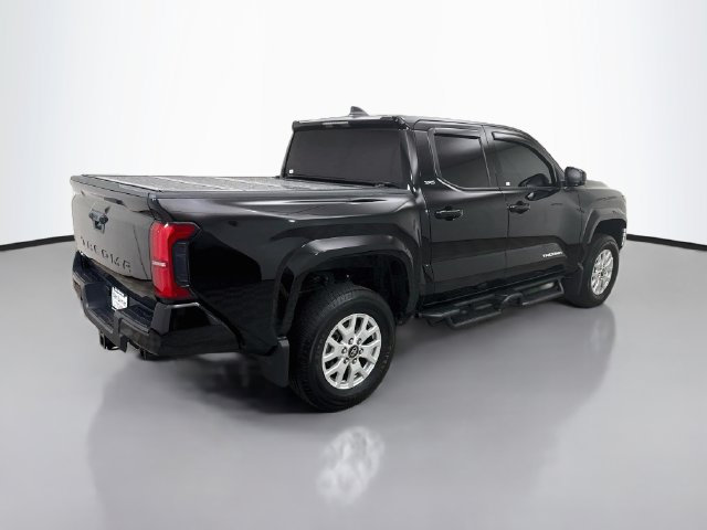 Used 2025 Toyota Tacoma SR5 AWD/4WD image 7