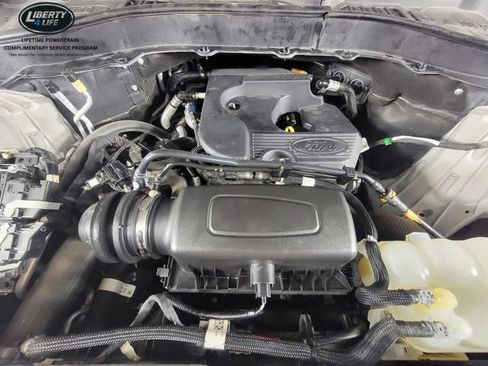 Certified 2020 Ford Explorer XLT w/ Equipment Group 202A AWD/4WD image 37