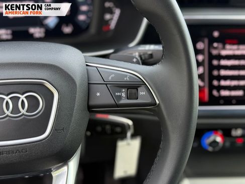 Used 2025 Audi Q3 2.0T Premium AWD/4WD image 17