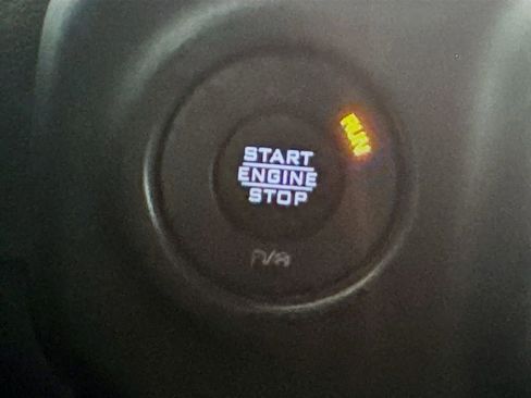 Used 2022 Jeep Wrangler Unlimited Rubicon w/ LED Lighting Group image 20