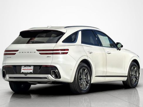 Used 2023 Genesis GV70 2.5T w/ Advanced Package image 5