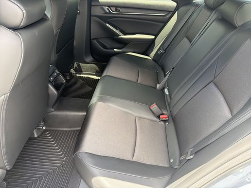 Used 2022 Honda Accord Sport image 29