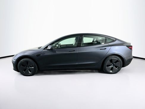 Used 2023 Tesla Model 3 Standard Range RWD image 4
